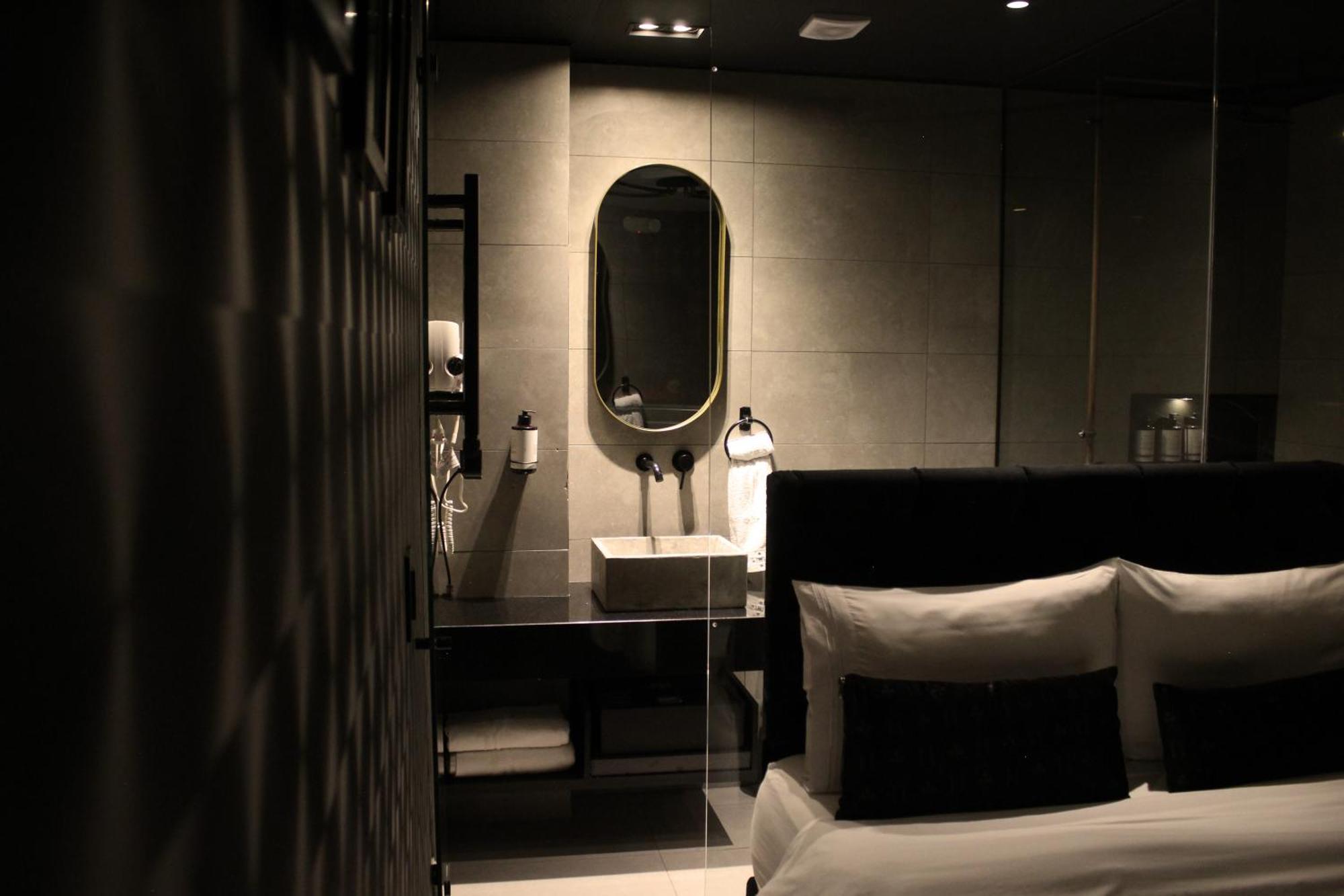 Hotel Helene Medellin Bagian luar foto